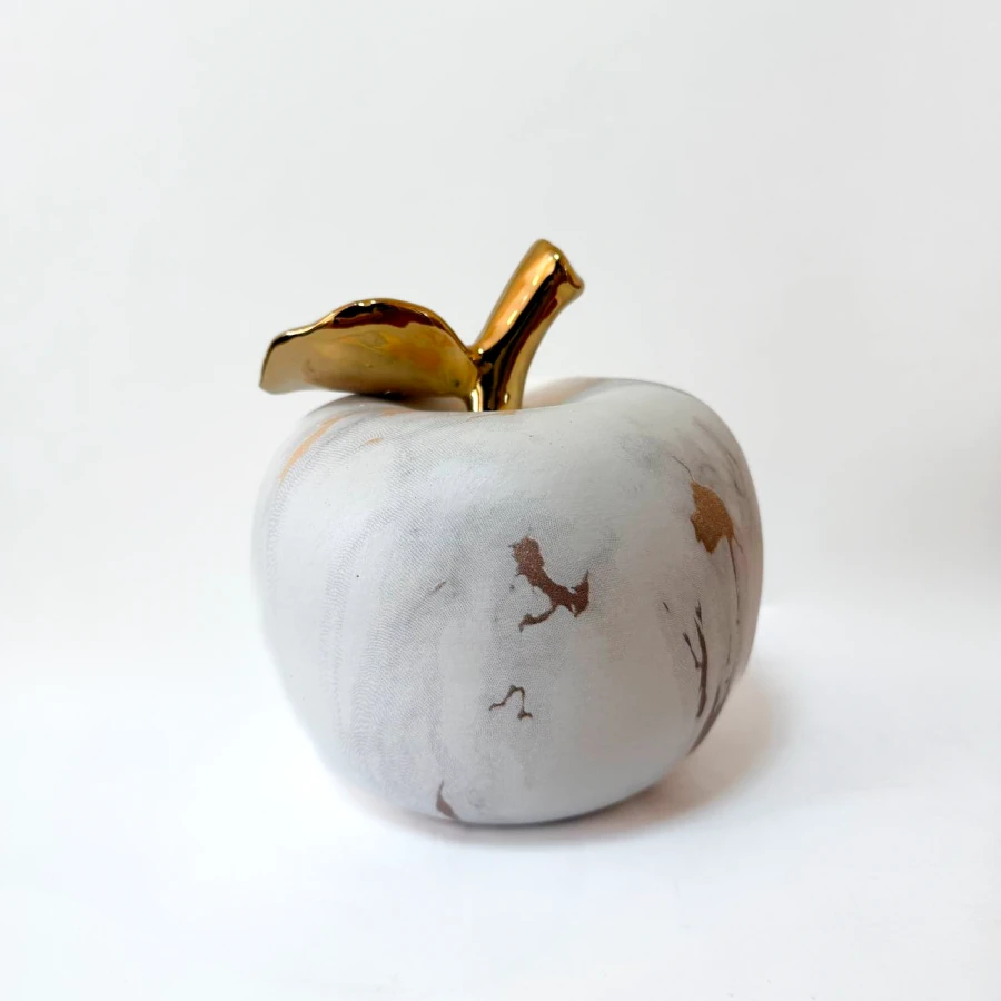 Декоративна фігурка Golden Marble Apple, 13,5×13,5×15 см