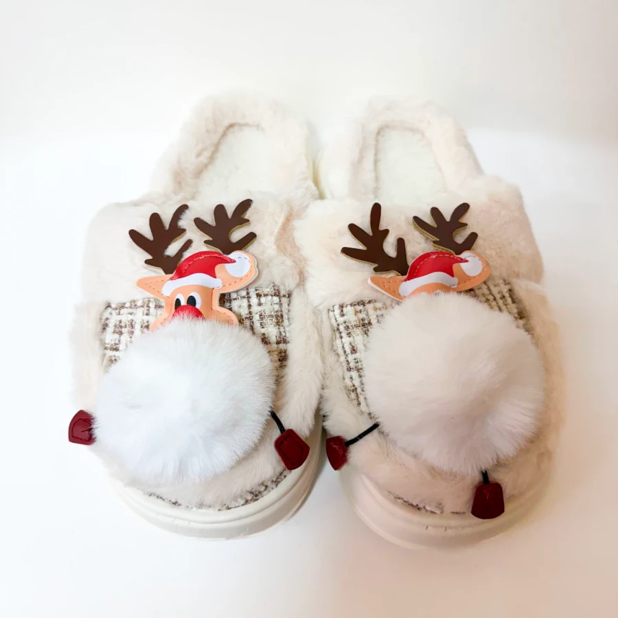 Домашние тапочки Cozy Reindeer, размер 36–41, молочные с белым помпоном