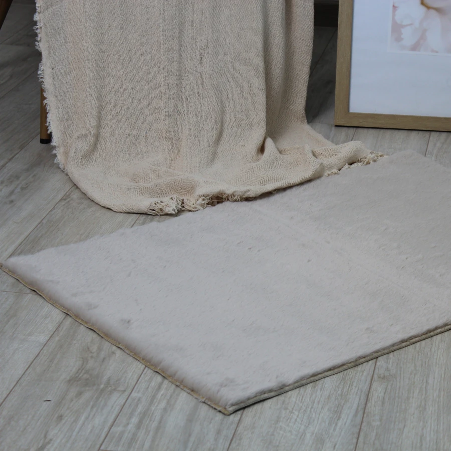 Килимок для спальні Welpy Beige