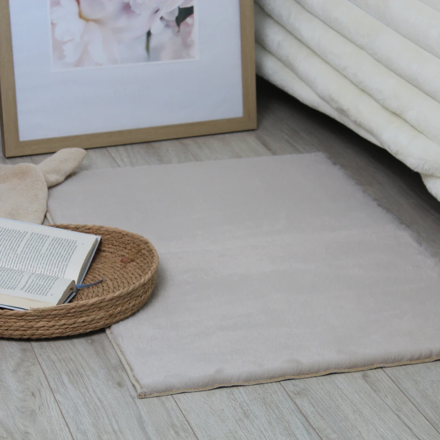 Килимок для спальні Welpy Beige